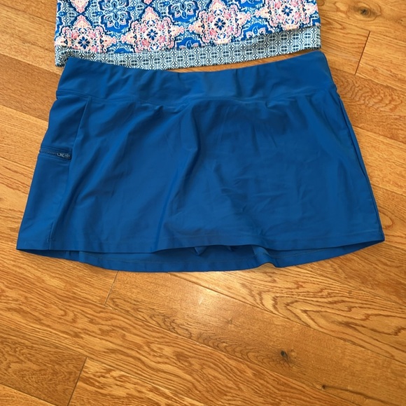 Ocean breeze two-piece bathing suit with adjustable straps size 14 - Picture 3 of 5